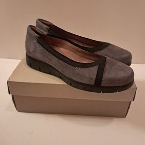 Clarks Artisian Daelyn Hill Slip On Loafers Women's 8W Suede Comfort Classic